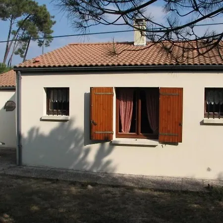 Villa Ronce Les Bains 17 *
